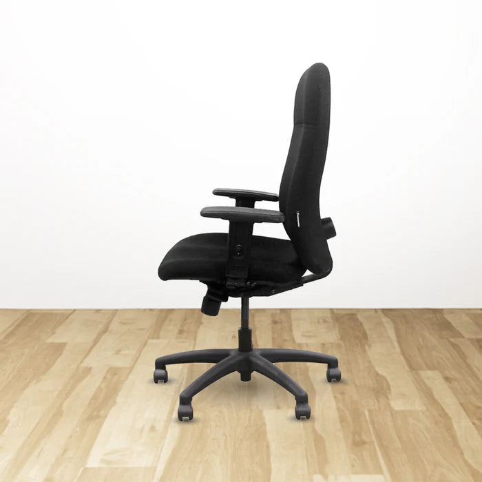 Ergonomic Black Office Chair with Mesh Back and Adjustable Arms